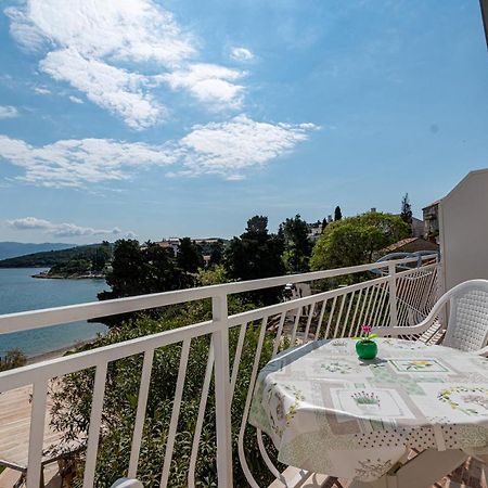 Siriscevic Apartment Korčula Екстериор снимка